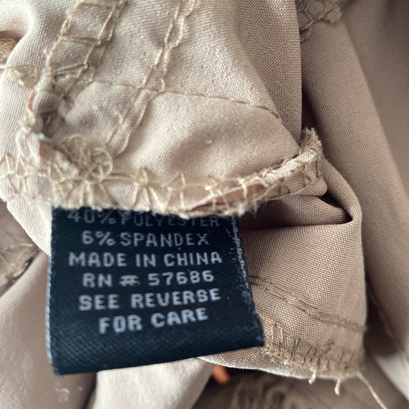 Woman’s strapless jumper - Picture 6 of 6